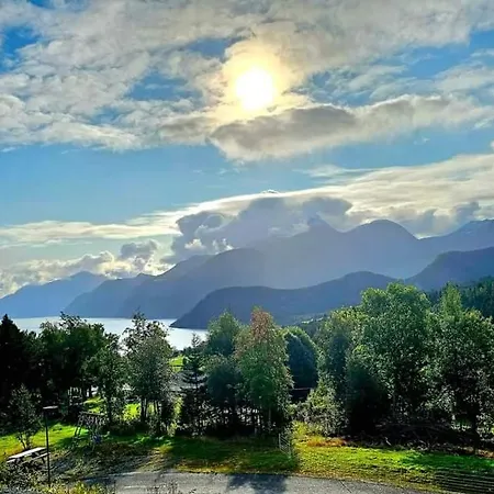 Panorama View Hotel Stranda  Exterior photo